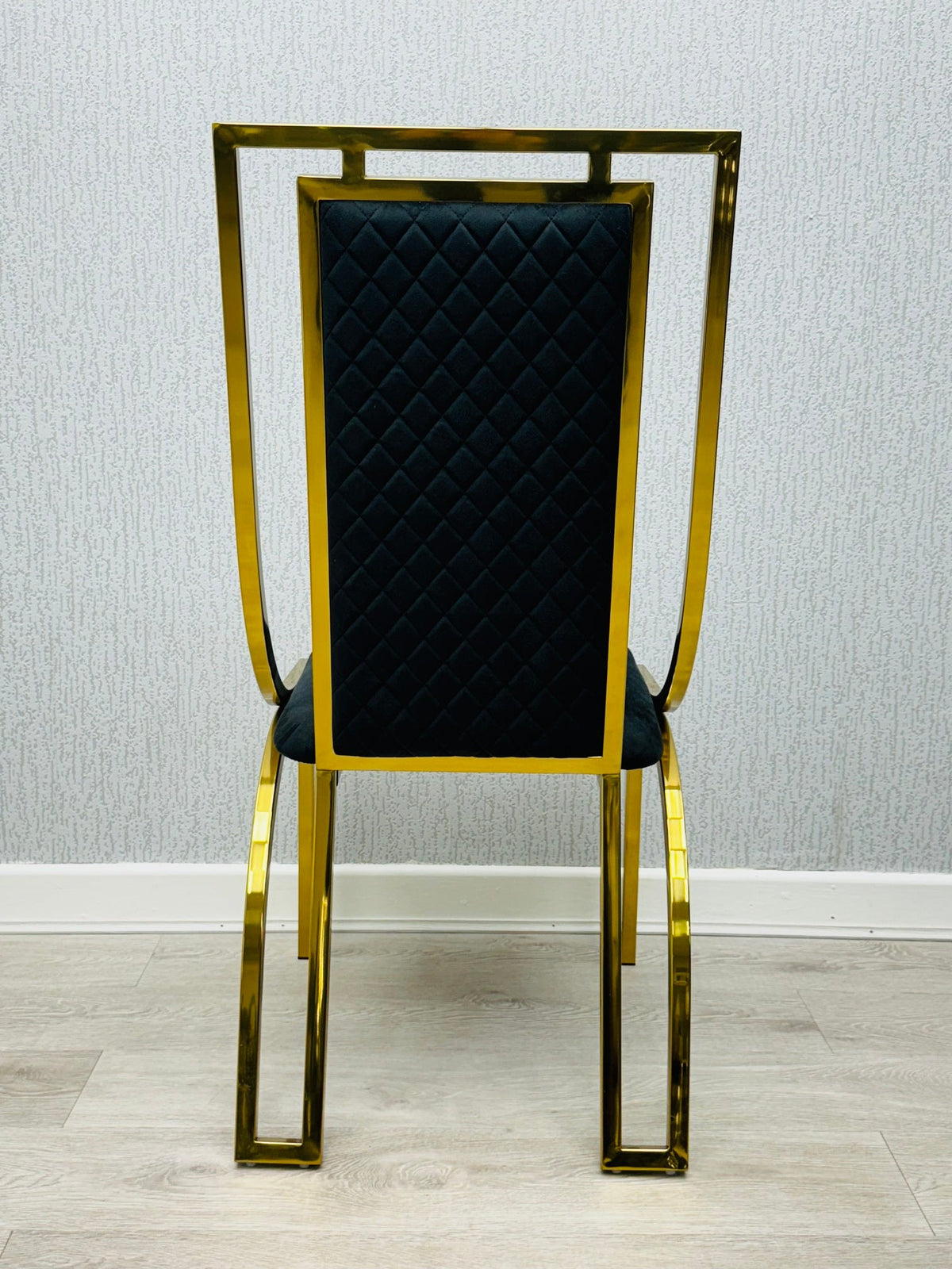 Sofia Cream Gold Marble Dining Table with Windsor Chairs