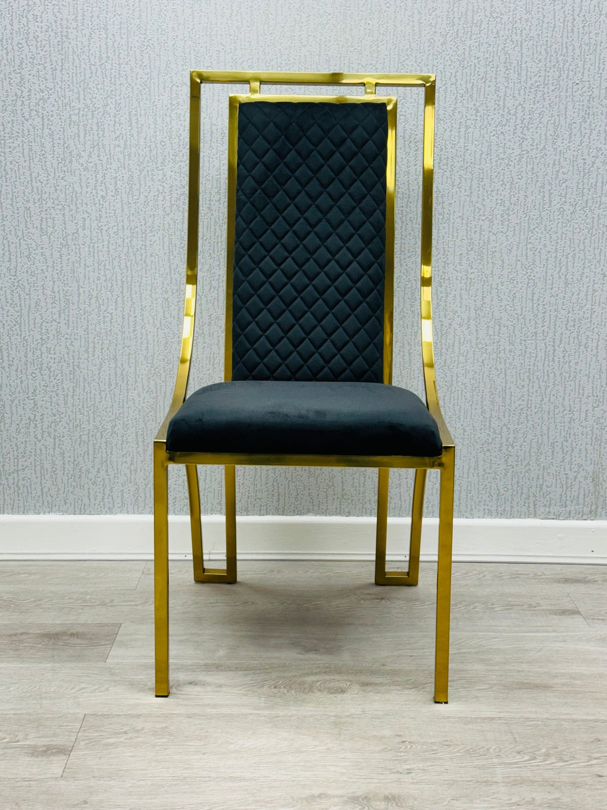 Sofia Cream Gold Marble Dining Table with Windsor Chairs
