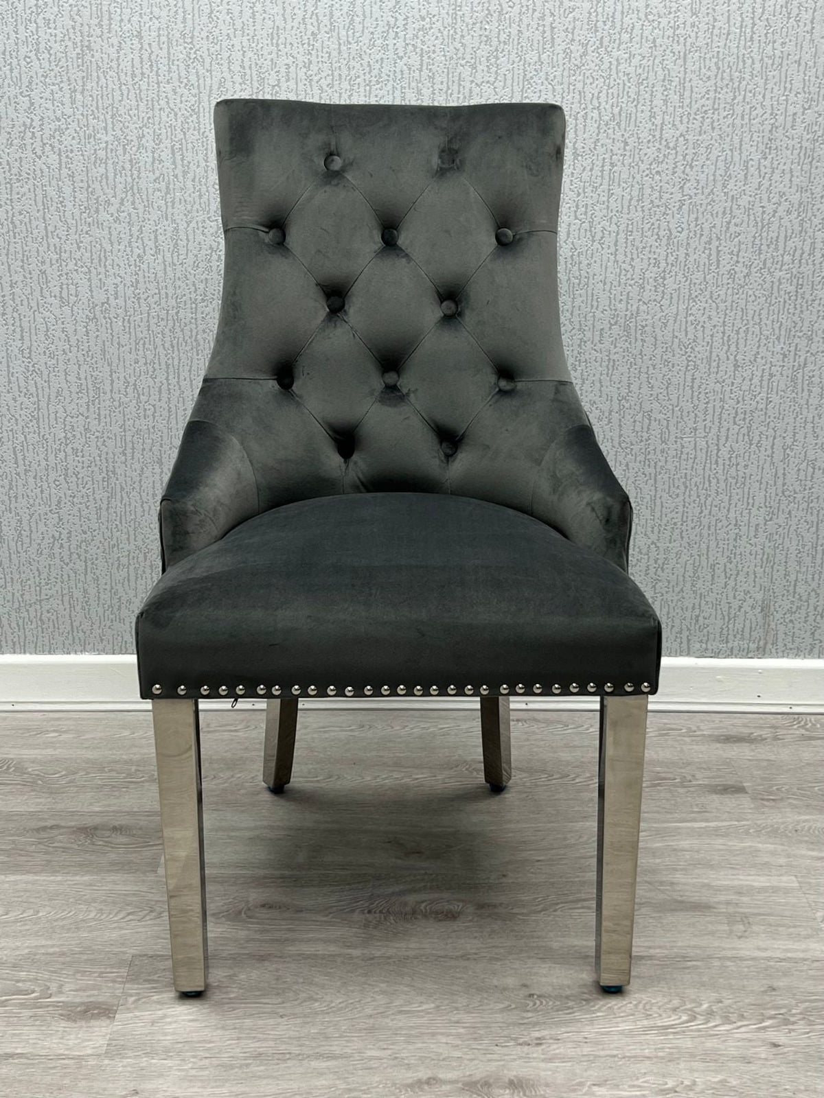 Set Of 2 Majestic Dark Grey Velvet Dining Chair With Lion Knocker