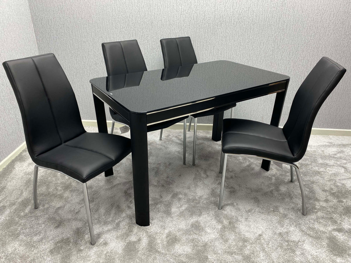 Black Morano Dining Set with 4 Carlo Chairs